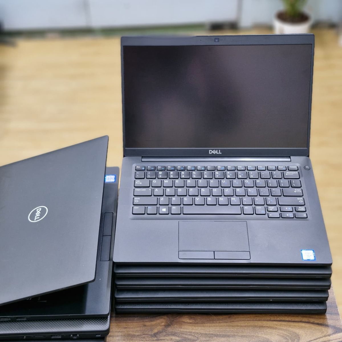 Dell Latitude 7380 Core i5 7th Gen laptop Kenya