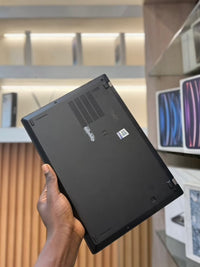 Lenovo ThinkPad X390 Laptop – Compact Business Laptop with 13.3" Display