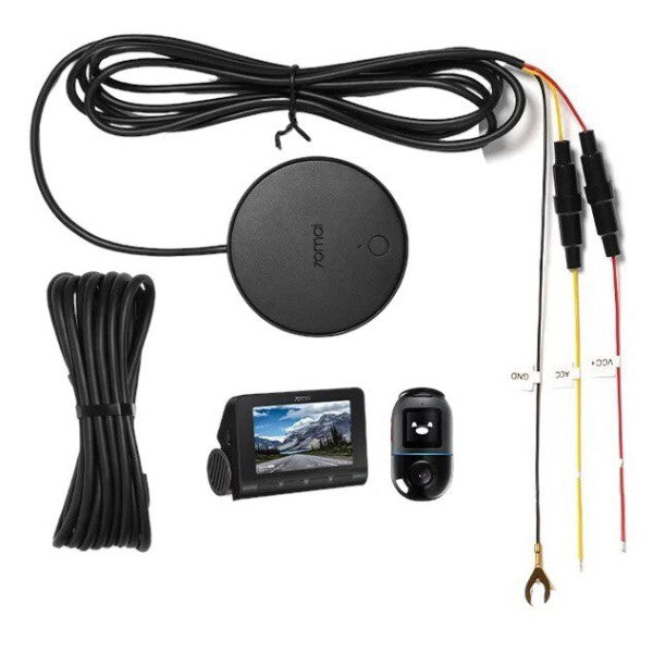 70Mai Hardwire Kit UP04 installed in car fuse box