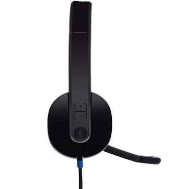 Close-up of Logitech H540 noise-canceling microphone with adjustable boom