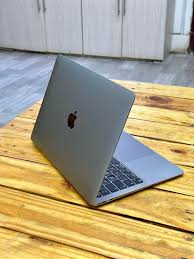 MacBook Pro 13-inch 2017 with Intel Core i5, 16GB RAM and 256GB SSD available in Kenya